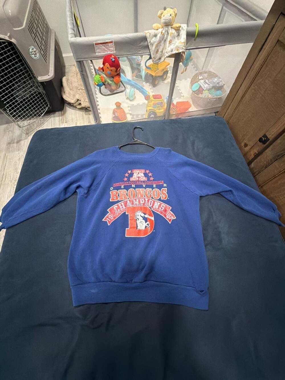 Vintage 1987 Denver Broncos AFC Champions Crewneck Sweatshirt
